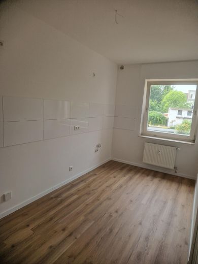 2,5 Raum mit Balkon im gepflegten Mehrfamilienhaus – Küche