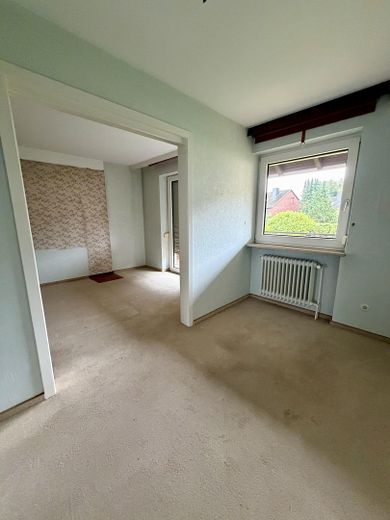Casa a schiera di testa tranquilla e centrale a Norderstedt vicino ad Amburgo – 1. Schlafzimmer 1. OG