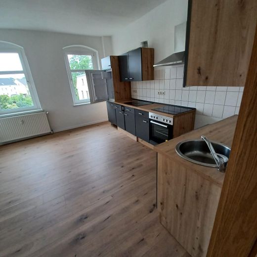 Helle 2-Raumwohnung am Stadtrand von Zwickau mit EBK – Foto 2