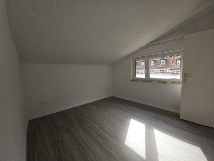 Erstbezug nach umfassender Renovierung: Großzügige 4-Zimmer-Maisonette in Mainz-Mombach – Foto 17