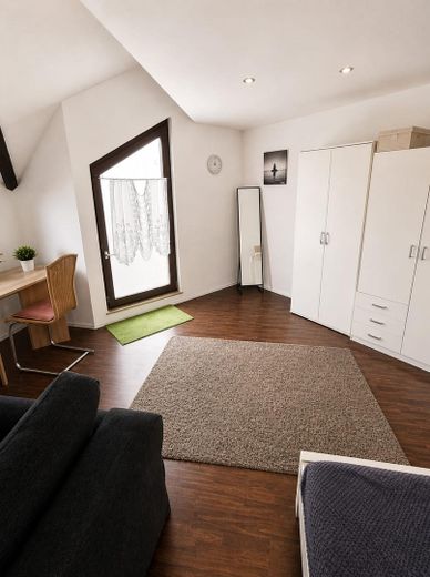 Rundum sorglos in ES: modernes 1-Zi-Appartment in Stadtnähe mit Balkon + großer Garage – Foto 3
