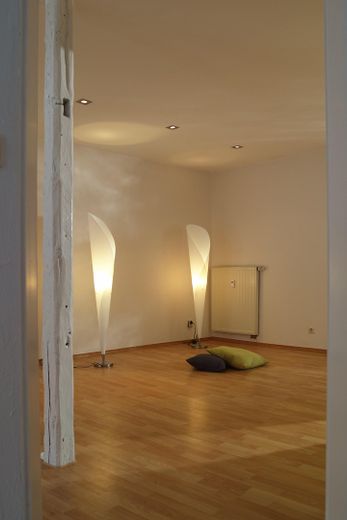 Immeuble d’habitation et commercial entièrement rénové – 2.OG vorn EZ
