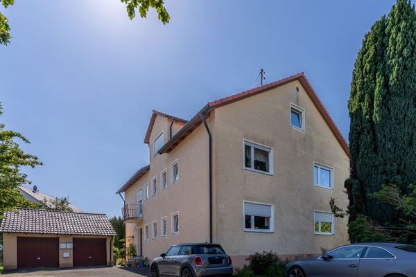 Three residential units on approx. 1,100 m² - developable existing property in a quiet location in Neuburg