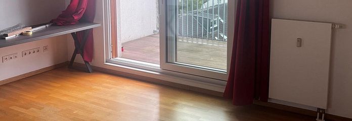 2-Zimmer-Penthouse-Wohnung mit Balkon