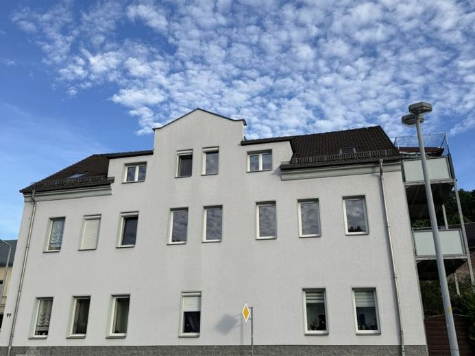 Encantador apartamento en propiedad con uso compartido del jardín en una ubicación tranquila de Oberreichenbach – Foto 1