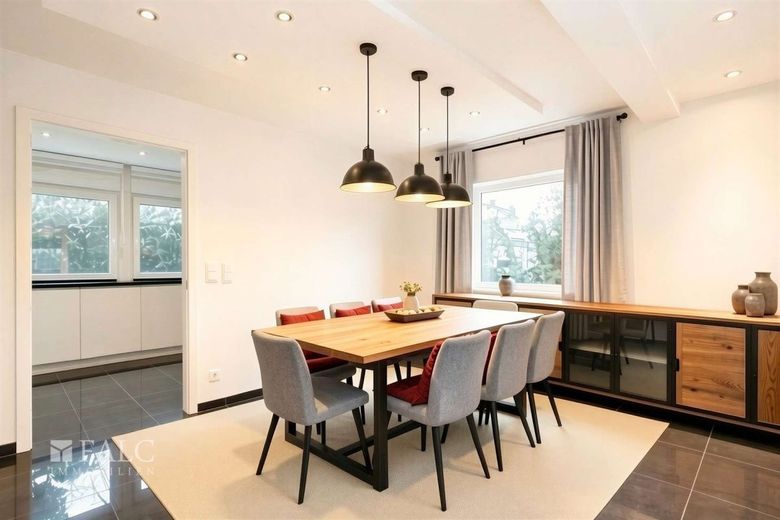 Provisionsfrei! Großzügiges Einfamilienhaus in Köln-Auweiler! – Esszimmer - (KI generiert)