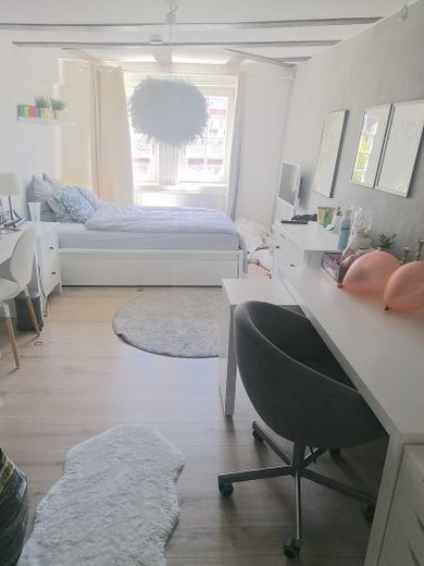 Super Lage im Herzen von Herborn - Doppelhaushälfte 130 qm zu vermieten – Kinderzimmer