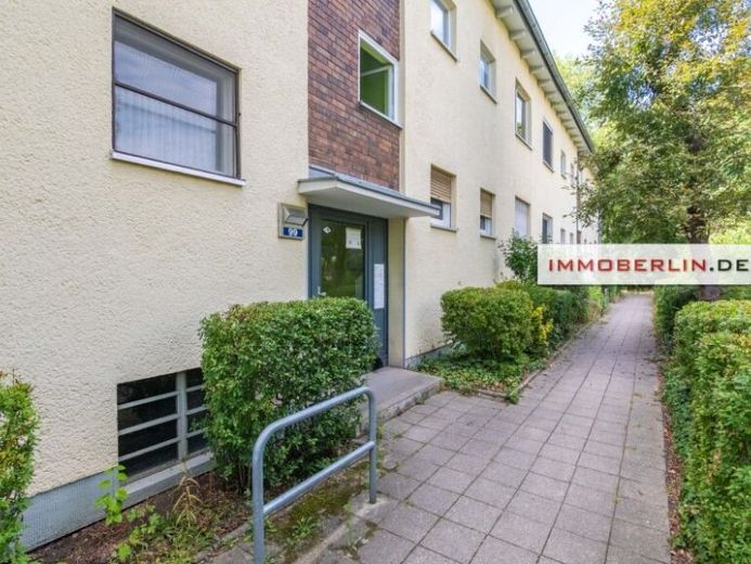 IMMOBERLIN.DE - Ersteinzug nach Kernsanierung! Helle Wohnung mit Westbalkon & Garten – Foto 1