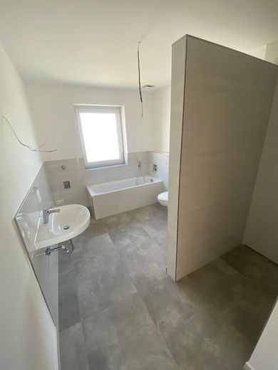 Modern 3-room apartment with underground parking space & balcony - new build from 2022 – Foto 11