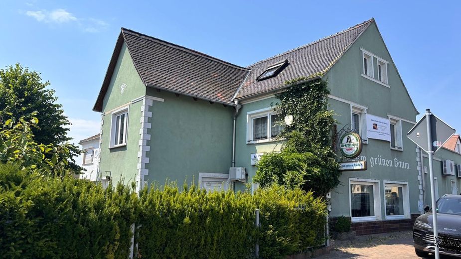 Ehemalige Gastwirtschaft und Pension "Zum grünen Baum" in Zschepplin zu verkaufen – Ansicht