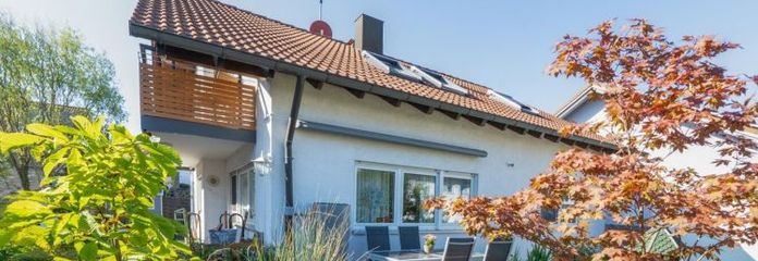 Modernisiertes Zweifamilienhaus mit vielseitigen Nutzungsmöglichkeiten in Hildrizhausen