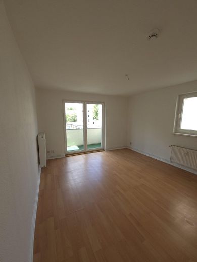 Provisionsfreie 3-Zimmer-Wohnung mit Balkon – bezugsfrei – Foto 3