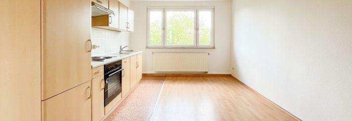 Su nuevo hogar: apartamento renovado con cocina equipada en una zona tranquila
