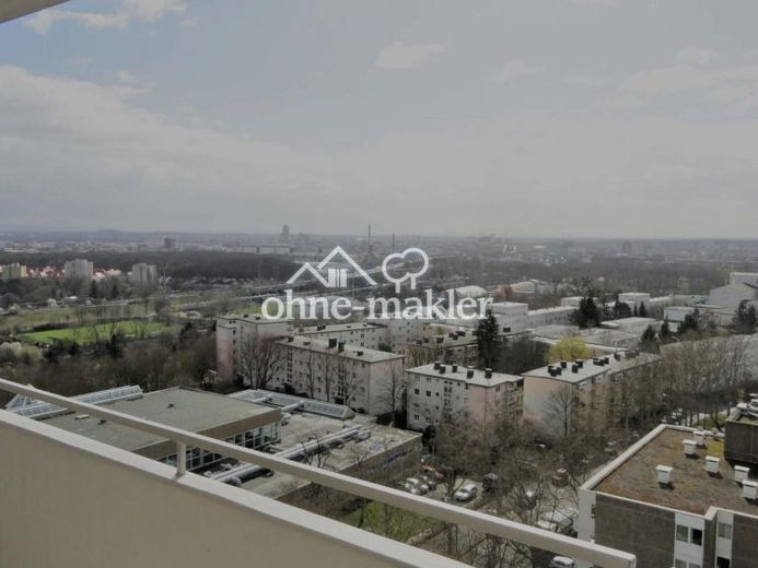 Inheidener Straße: Helle 2-Zimmer-Wohnung mit Süd-Balkon, Einbauküche & Top-Anbindung – Foto 1