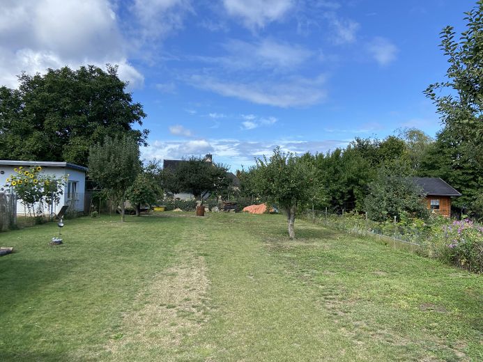 Modernisierte Doppelhaushälfte in Wismar zu verkaufen – Garten 1
