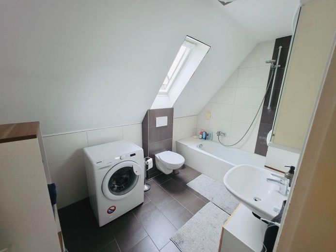 3-kamerappartement op een zeer goede en rustige locatie in een eengezinswoning in Mölln – Foto 6