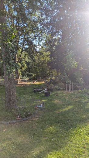OHNE MAKLER! Freistehendes EFH auf 1.416 m² – seltenes Grundstück in zentraler Lage von Hennef – Garten