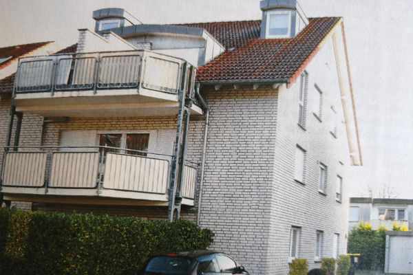 Без комиссии: отличная 4-комнатная квартира (116 м²), отдельная на этаже, отопление 2024 года, 2 ванные комнаты, балкон на южную сторону, гараж