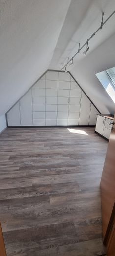 Urocze mieszkanie dwupoziomowe z przytulną atmosferą – Zimmer OG