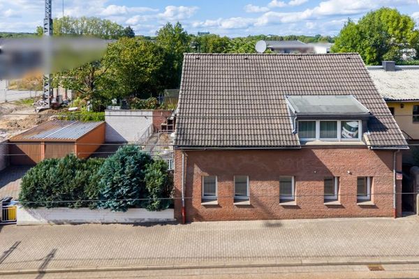 Großzügiges freistehendes EFH in Dortmund Barop nähe Hombruch - 2 Garagen, vielseitigem Raumangebot