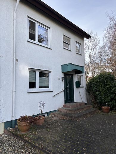 Hausansicht Eingangsbereich