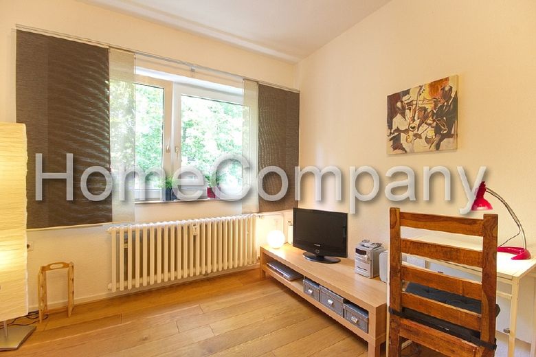 Helle und schön möblierte Wohnung in Citynähe mit Internetzugang, Laufweite zum Bergmannsheil- Krankenhaus – 88cc543ff9ee587047cc49b984f295e0aaa60a3c.jpg