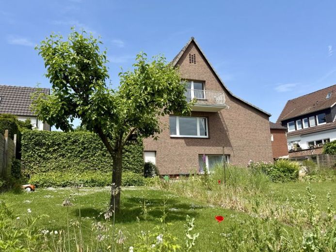 Fröndenberg: Freistehendes Wohnhaus in Top-Lage – Exklusives Familienparadies in ruhiger Sackgasse! – Foto 1