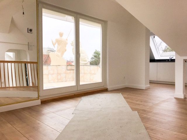 Mansarda duplex con terrazza, ascensore, cucina componibile, posto auto e molto altro. – Foto 12
