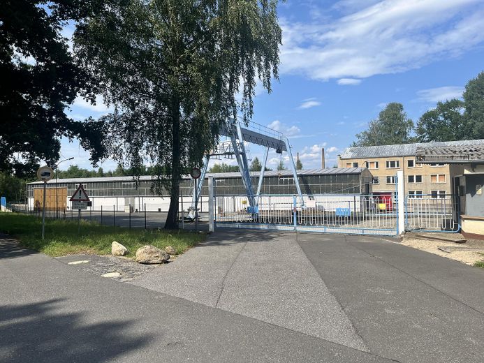 Objekt / Zufahrt