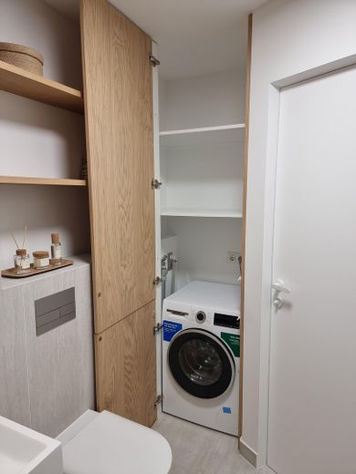 3-Zimmer-Wohnung | Vollmöbliert & inkl. Parkplatz | Friedrichshain – Foto 15