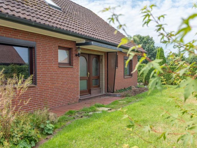 Einfamilienhaus in zweiter Reihe mit Weitblick! – फोटो 1