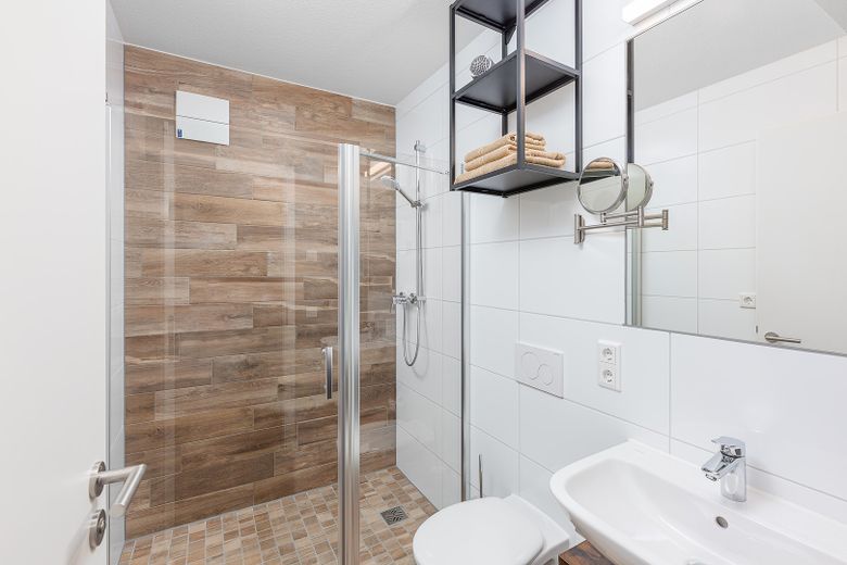 Neubau: vollmöblierte Businessapartments mit Panoramablick – Apartment 2 Bad