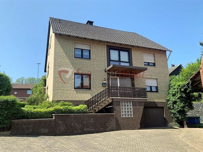 2-Familienhaus o. Kapitalanlage
ALLES ist möglich – Foto 1