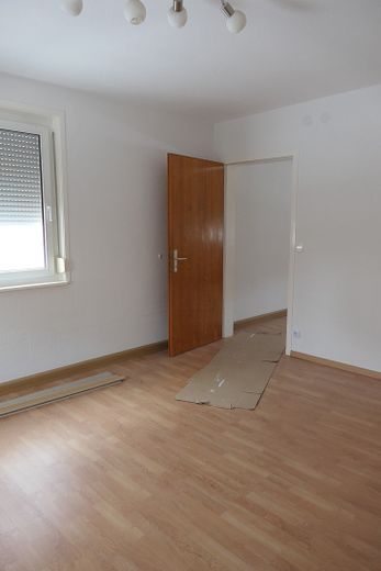 Appartamento al piano terra di 3 locali con ca. 80qm nel centro di Münsingen – Photo 18
