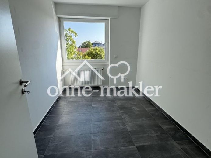 Apartamento de 3 habitaciones en estado casi nuevo con muchos aspectos destacados en Ilvesheim – Foto 1