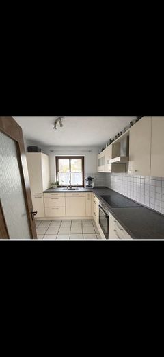 Atrakcyjne mieszkanie na parterze z ogrodem w Großkarolinenfeld – bez prowizji – Foto 7