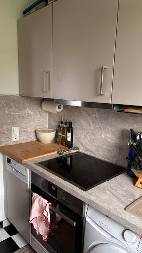Alfter/Bonn * Barrierearme Komfortwohnung* Aufzug * EBK * S/W Loggia*Stellplatz* Hausmeisterservice* – EBK kann übernommen werden