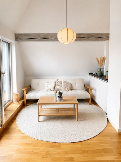 Agenturen & Freelancer aufgepasst! Exklusives Büro in Top Lage! – Lounge