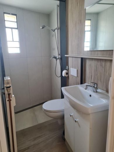 Dusche WH3