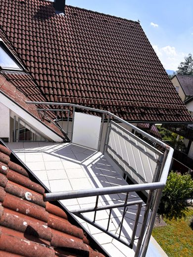 Hauptbalkon mit Markise