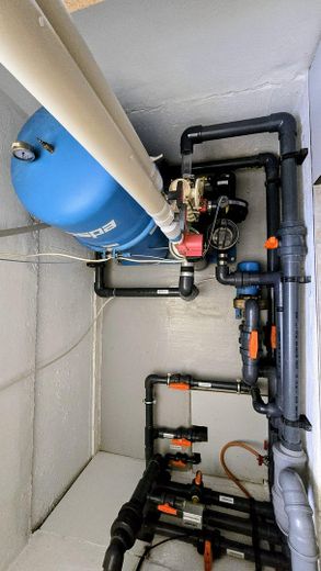 Provisionsfreies Einfamilienhaus in Wittislingen: 2.190m² Traumgrund, Außenpool, Whirlpool & Sauna – Whirlpool Technik