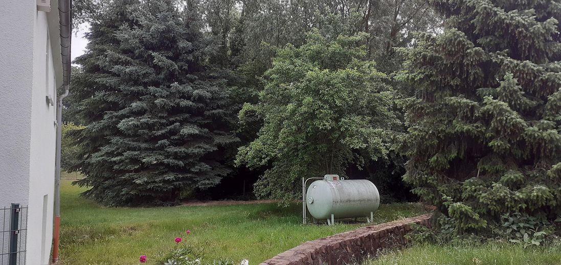 Garten mit Flüssiggasanlage
