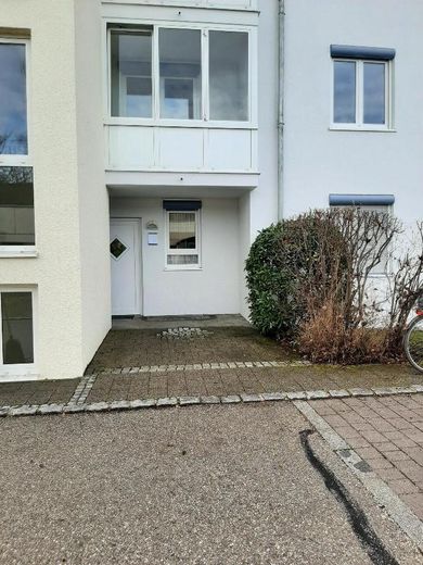 Haus-im-Haus in Feldkirchen – Separater Eingang