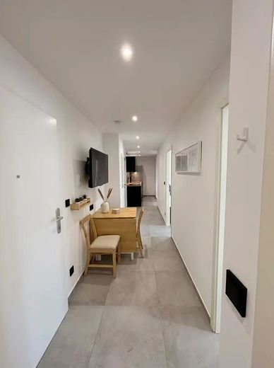 Your new home in our nice shared apartment / Curd-Jürgens-Straße 32, Munich / WE83 / room 1 – Flur