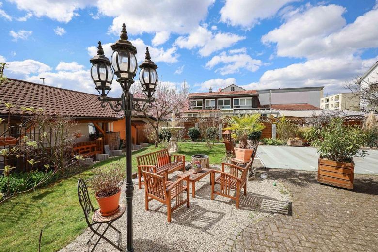 AussenansichtSüd u.Westseite_1