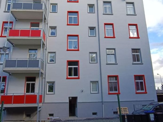Charmantes Dachgeschoss-Apartment mit Balkon in Plauen-Preißelpöhl zu vermieten! frei ab 1.11.2026 – Foto 1
