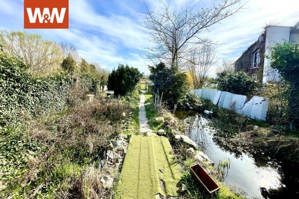 PARA ARTESANOS Y AMANTES DE LA NATURALEZA: Encantadora casa unifamiliar con una gran parcela