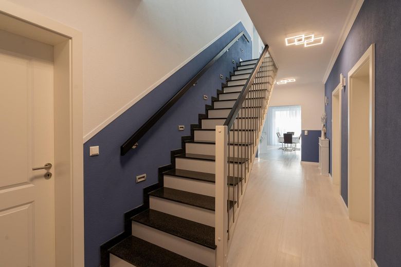 Haus mit viel Wohnraum – Foto 7