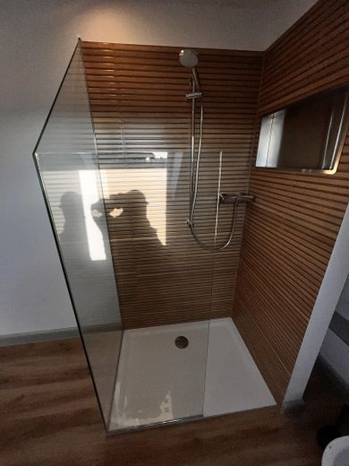 Dusche