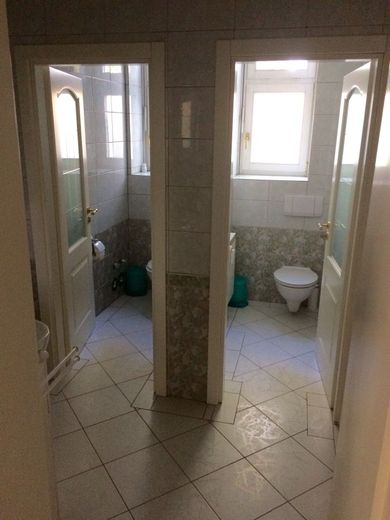 WC. Herr / Damen